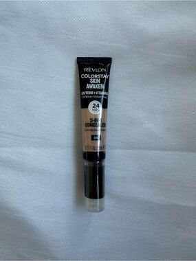 Revlon ColorStay Skin Awaken 5-in-1 Concealer - 001 Vanilla